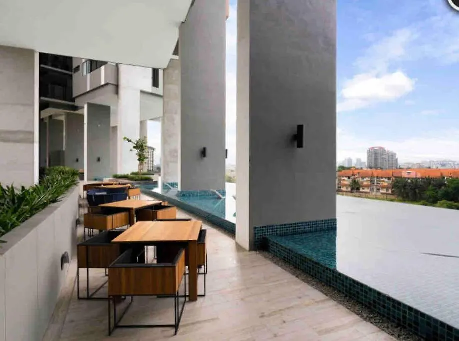 Apartment Lumi Tropicana Petaling Jaya 0102 Golf View Malaysia