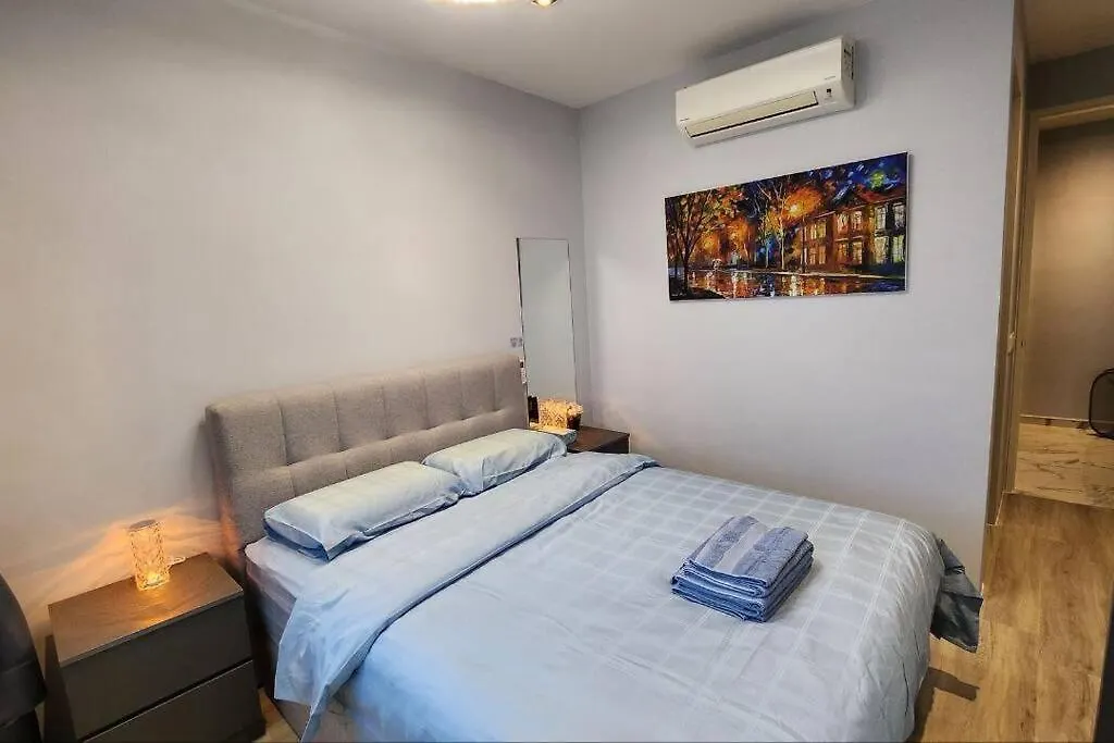 Lumi Tropicana Petaling Jaya 0102 Golf View Apartment