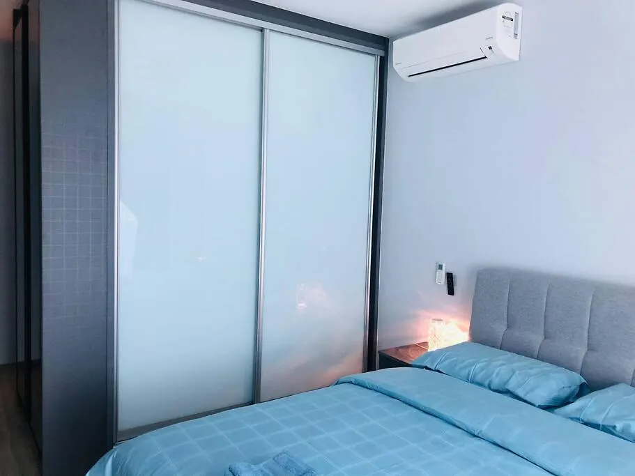 Apartment Lumi Tropicana Petaling Jaya 0102 Golf View